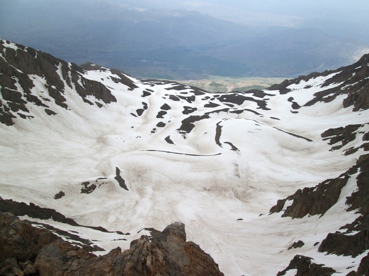 چال کبود از فراز قله گل گهر, سن بران