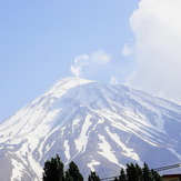 Damavand is still smoking, Damavand (دماوند)