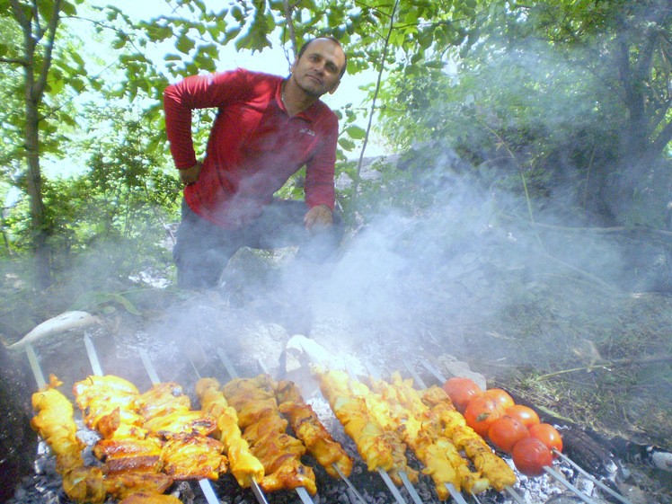 Ali Saeidi NeghabeKoohestaN, Tochal