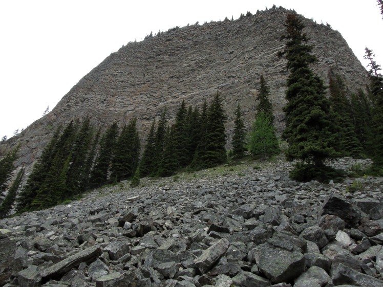 view from highline trail Lake Louise, The Beehive (Alberta)