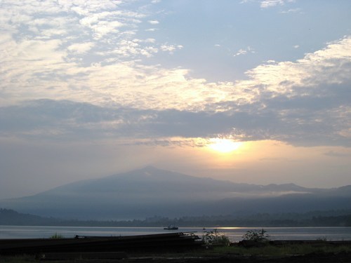 Sun Rise, Pico Basilé