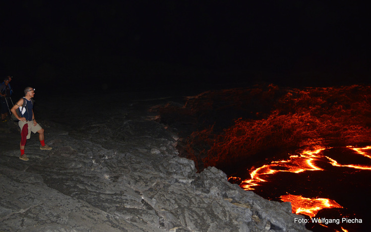 night at the magma lake, Erta Ale