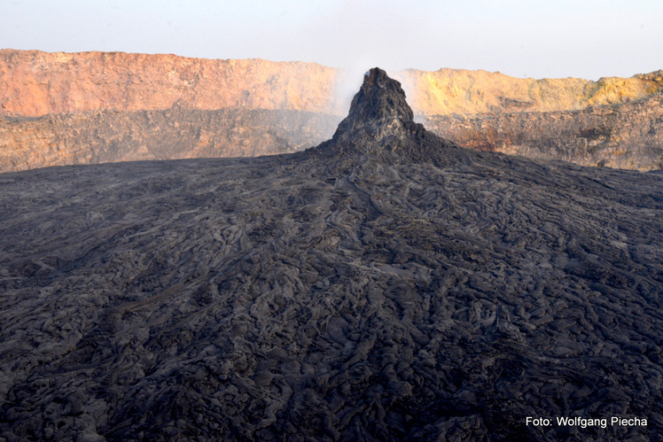 the northern caldera, Erta Ale