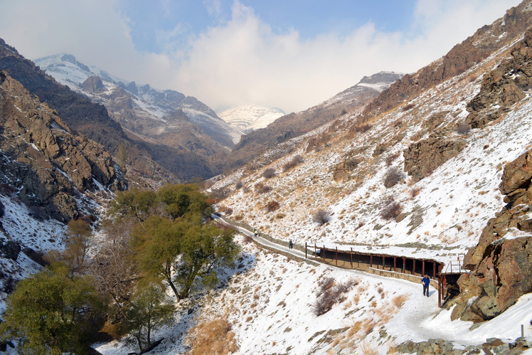 Darakeh, Palangchal Shelter, Tochal