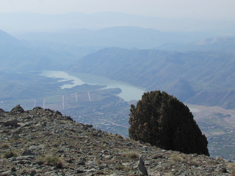 naser ramezani mount vargin, Damavand (دماوند)