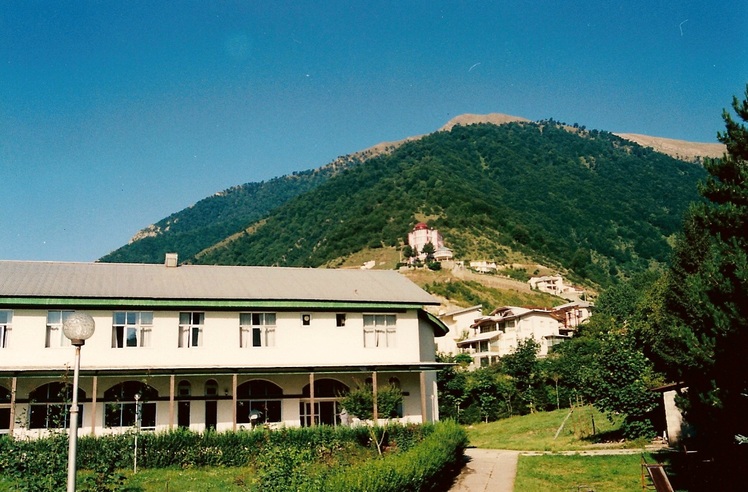 naser ramezani roodbarak shelter, Alam Kuh or Alum Kooh