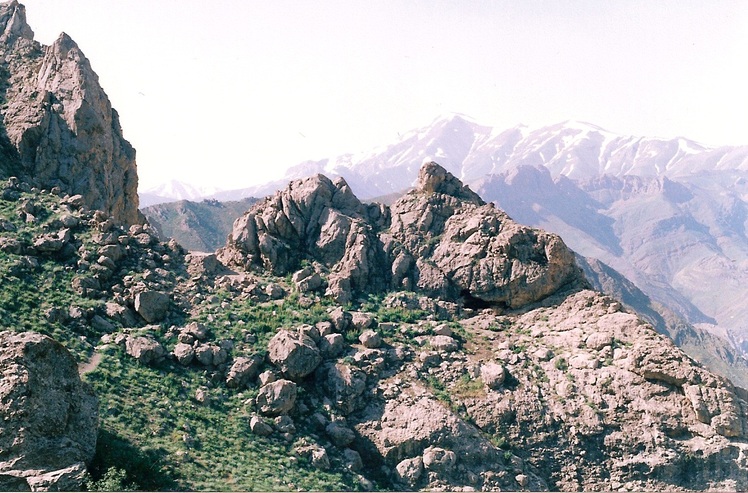 naser ramezani mount khrsang, Borj