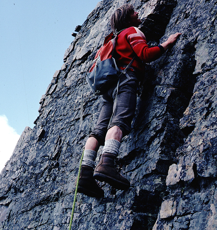 Sepp Renner leading on Grassi Ridge, Wiwaxy Peak