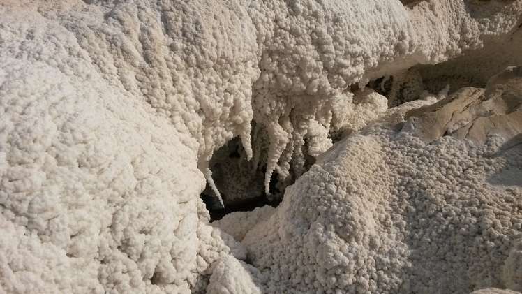 naser ramezani salty mountain