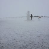 Snow man on the 5th station, Tochal