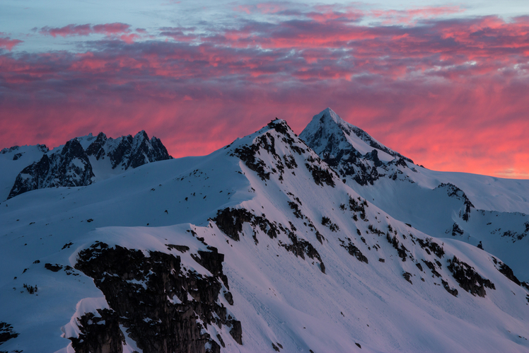 Hidden Lake North Peak and Eldorado Peak at Sunrise, Eldorado Mountain