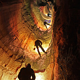 naser ramezani paroo cave, Shaho