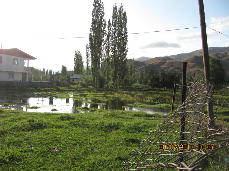 Kelake paien, آزاد کوه‎‎