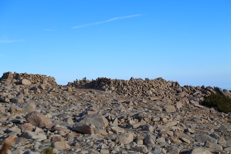 Interesting mounds of rocks at summit, San Gorgonio