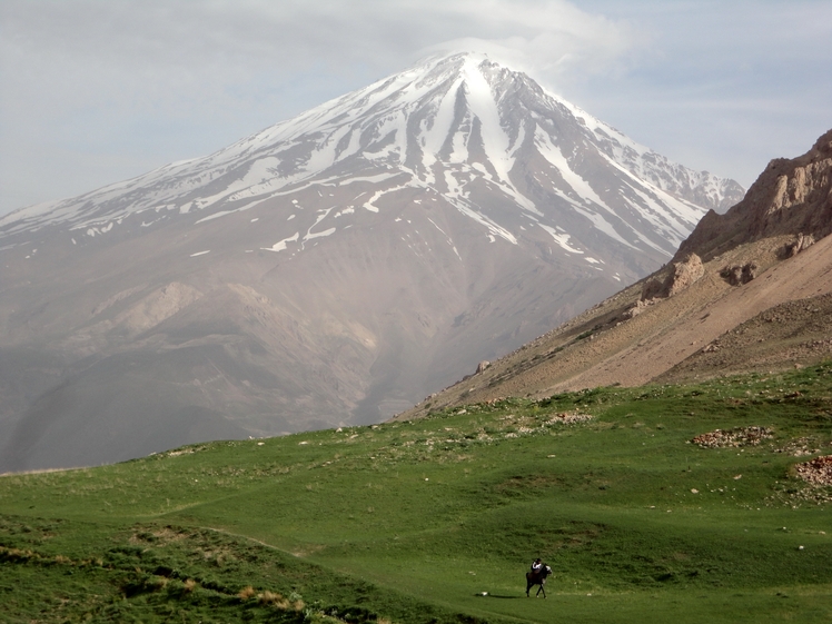 Mount Damavand, Damavand (دماوند)