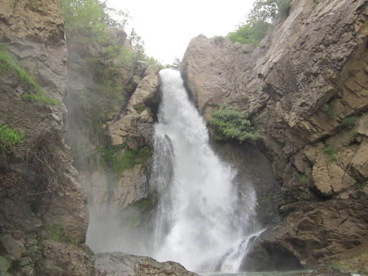 Shalmash waterfall
