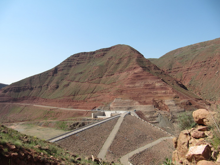 Eynali dam