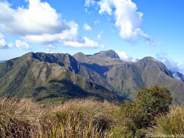 Pedra da Mina vista desde o Capim Amarelo