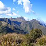 Pedra da Mina vista desde o Capim Amarelo