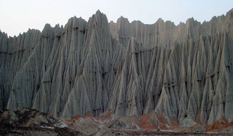 naser ramezani martial mountain, تفتان‎‎