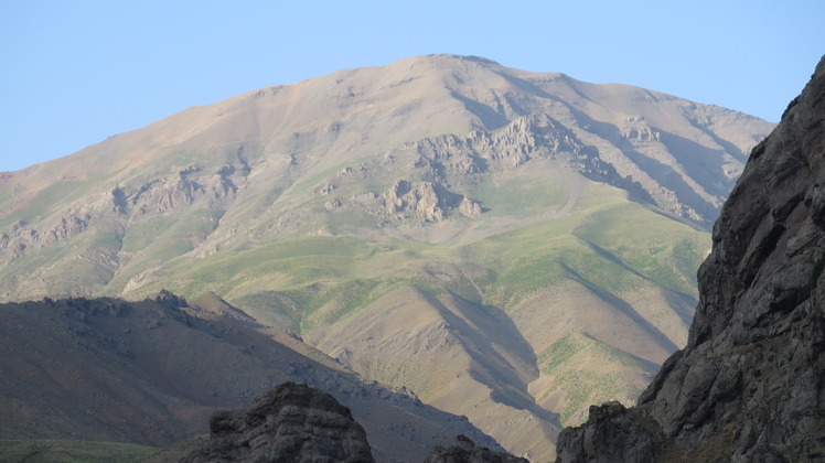 zarrinkouh from Narian village, Alam Kuh or Alum Kooh