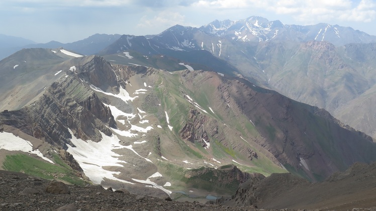 Zarrinkouh to Alamkouh ridge, Alam Kuh or Alum Kooh