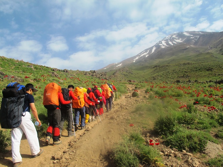 صعود خانواده کوهنوردان والاهمت به دماوند, Damavand (دماوند)