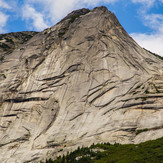 Yak's Granite face, Yak Peak