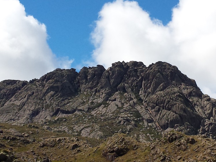 Pico das Agulhas Negras, Black Needles