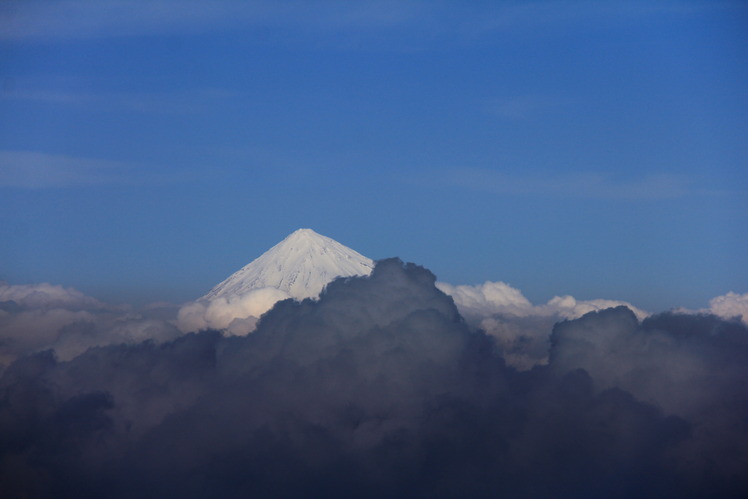 Damavand (دماوند)