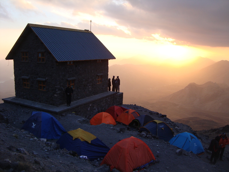 Damavand peak, Damavand (دماوند)