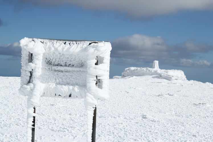 LUGH IN SNOW, Lugnaquilla