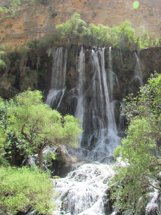 naser ramezani shevi waterfall, سن بران