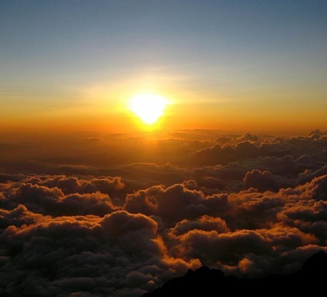 Atardecer en Ventisqueros, Cerro Chirripo