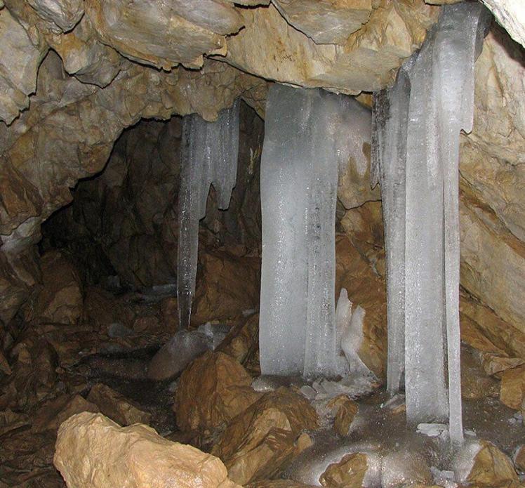 naser ramezani yakhmorad cave, Alam Kuh or Alum Kooh