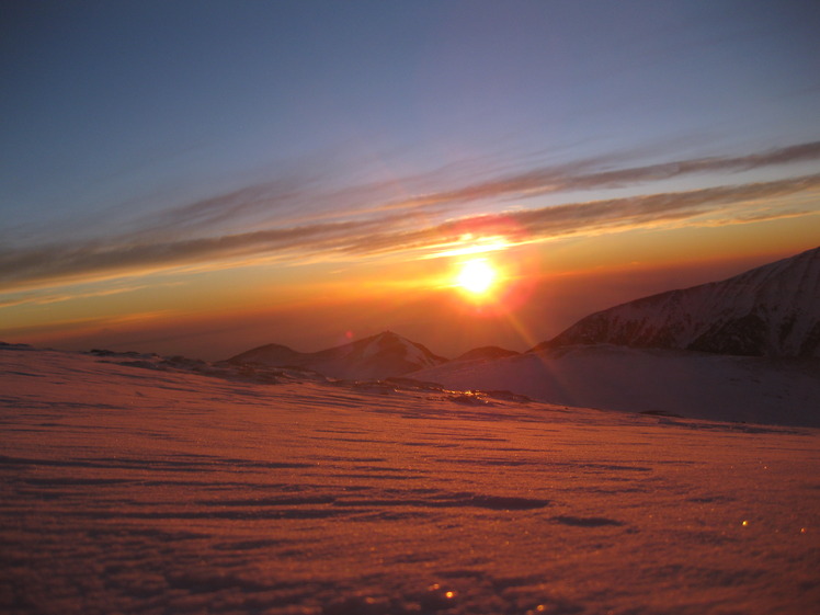 Sunrise at muses plateau., Mount Olympus