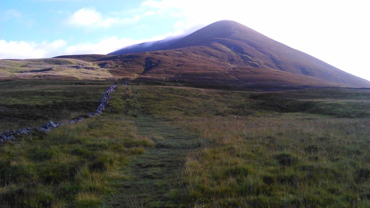 Beinn a' Ghlo - Carn Liath, Beinn a' Ghlò