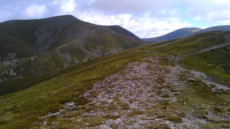 Beinn a' Ghlo - Braigh Coire Chruinn-bhalgain and Carn nan Gabhar, Beinn a' Ghlò