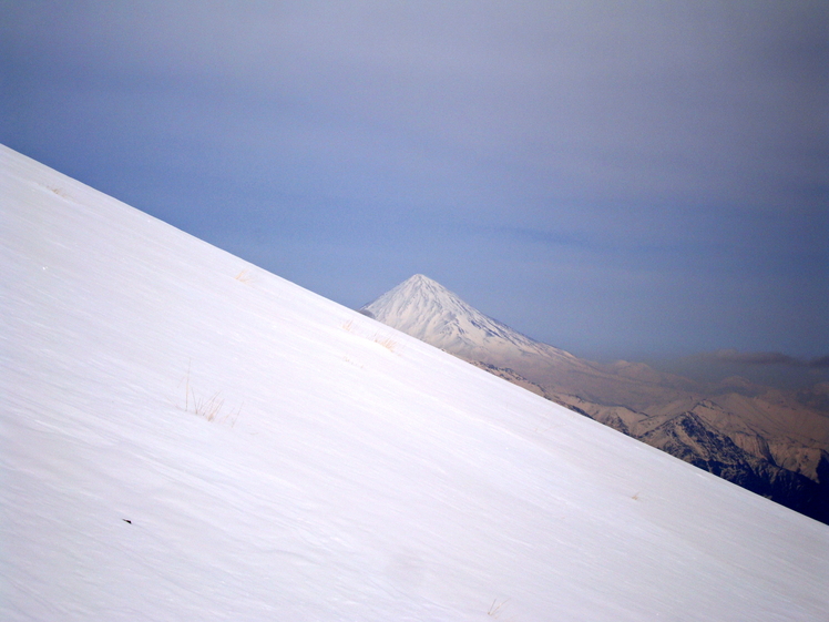 Damavand, Damavand (دماوند)