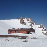 Kalagh Laneh peak, Alvand (الوند)