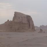 naser ramezani shadad desert, Hazaran