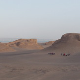 naser ramezani shadad desert, Hazaran