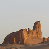 naser ramezani shadad desert, Hazaran