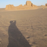 naser ramezani shadad desert, Hazaran