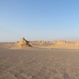 naser ramezani shadad desert, Hazaran