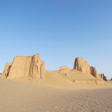 naser ramezani shadad desert, Hazaran