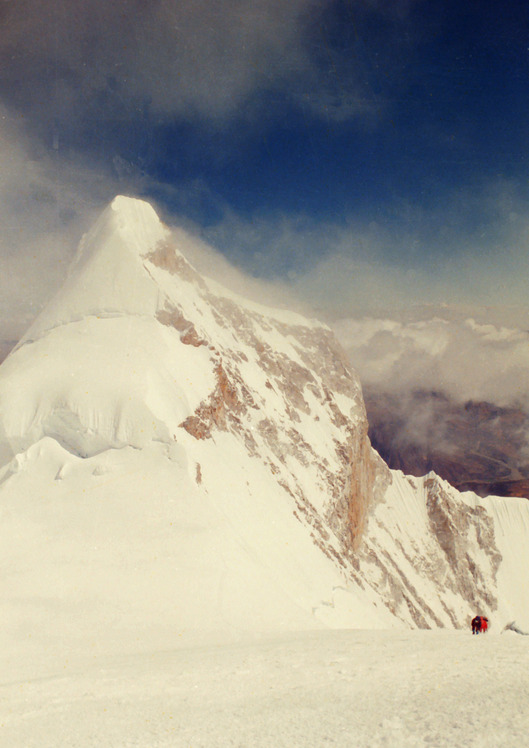 Huandoy West Peak