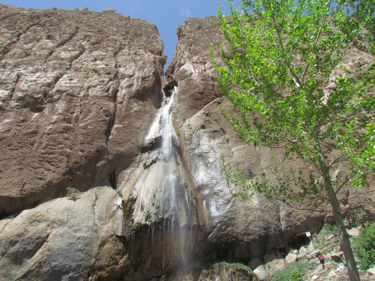 naser ramezani Semirom water fall, Dena