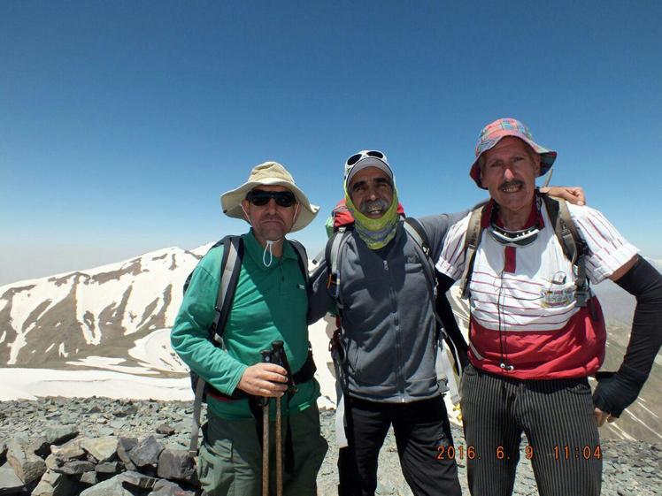 naser ramezani mount kahar, Alam Kuh or Alum Kooh