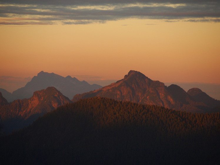 Alpenglow on Coquitlam Mountain 